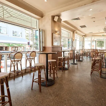 Coogee Bay Boutique Hotel-3